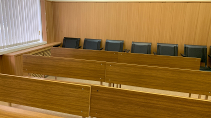 В Коми судят мать, которая скрывала истязания дочери за "воспитанием"